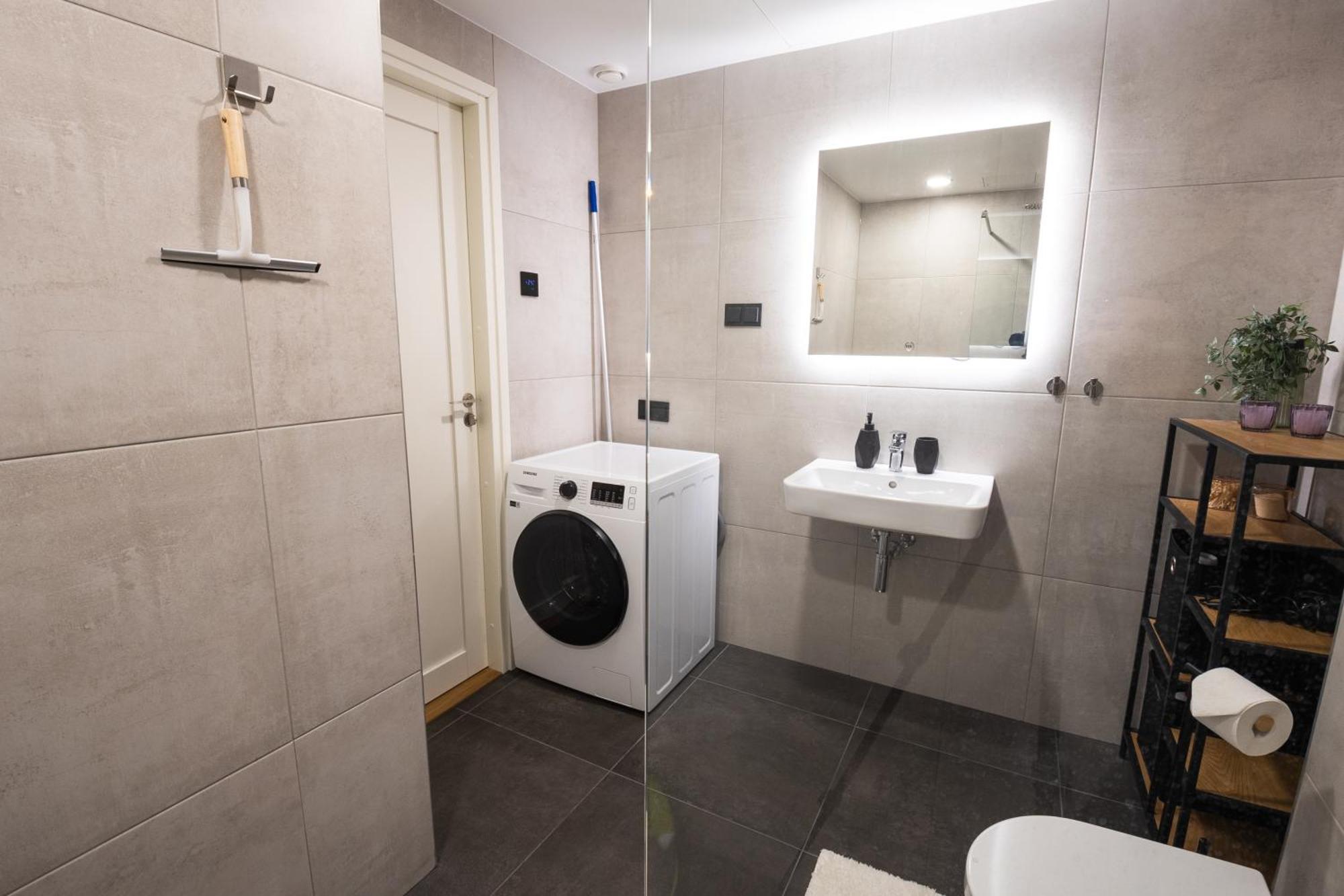 R64 Premium Apartments Tartu Luaran gambar